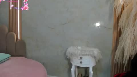 Belkilima  online show from November 3, 8:13 pm