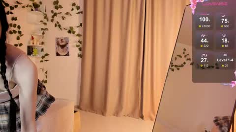 Snapshot of bella_faith chatting on March 11, 5:57 am bella_faith online show from March 11, 5:57 am