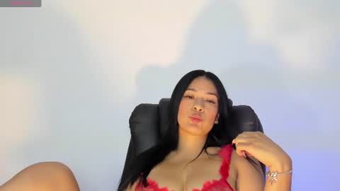 Laura online show from August 3, 9:04 am