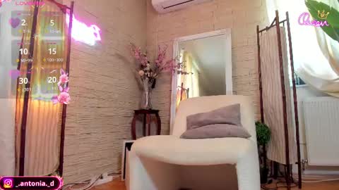 bella_posh online show from June 27, 12:22 pm