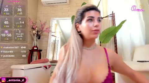 bella_posh online show from July 13, 7:31 am