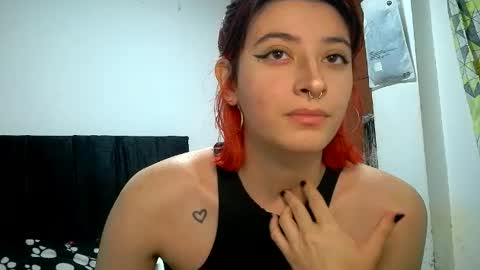 bella_thorne1999 online show from June 23, 12:41 am