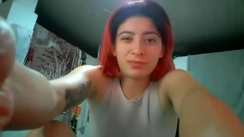 bella_thorne1999 online show from June 30, 3:06 am