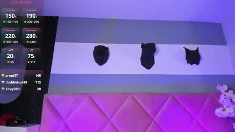 Bella online show from December 4, 3:03 pm