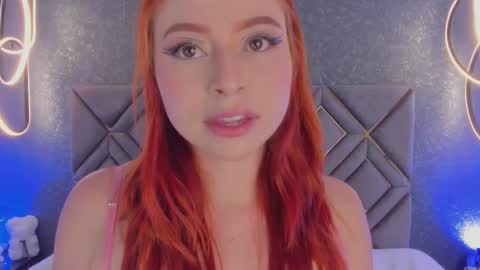 Cris online show from February 9, 7:38 pm