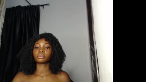 bella online show from November 6, 9:42 pm