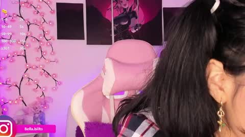 Bella online show from May 2, 9:18 pm