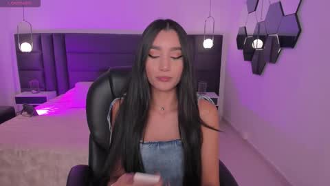  Bella C  online show from November 16, 5:57 pm