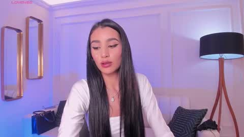  Bella C  online show from November 3, 5:50 pm