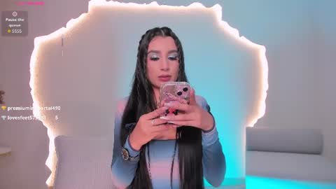  Bella C  online show from July 14, 2:05 am