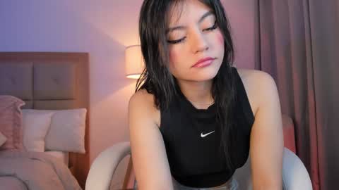Snapshot of bellamia_ chatting on September 24, 6:34 am Bella Mia online show from September 24, 6:34 am