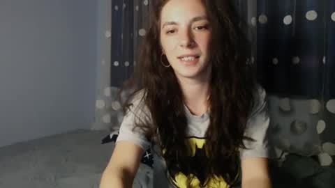 bellaqueen0701 online show from February 7, 1:47 am