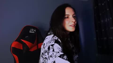 bellaqueen0701 online show from February 4, 2:53 pm