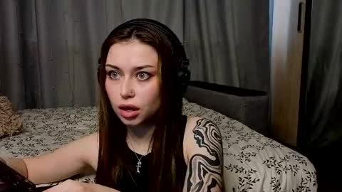 Daniela online show from June 8, 10:05 am