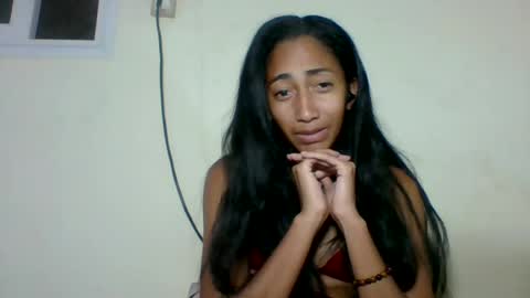 belle_annah online show from July 11, 3:23 pm