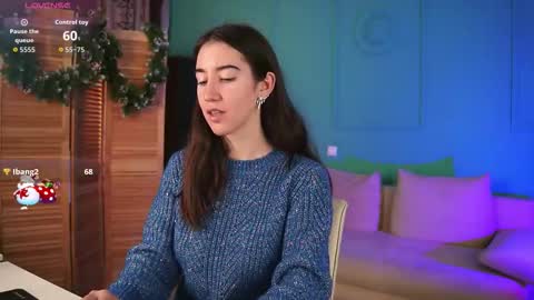 Bella online show from December 15, 2:22 pm