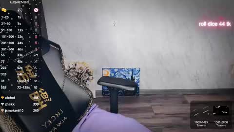 Your Annabelle Wolf  online show from July 28, 8:52 pm