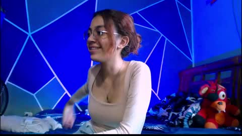 bellota bunny online show from April 22, 7:33 pm
