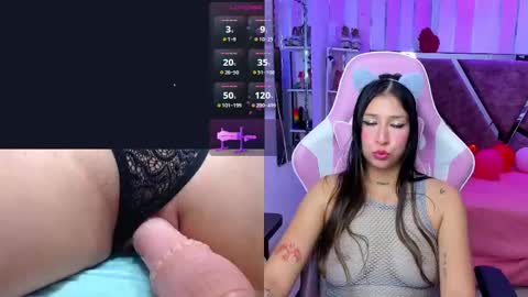 Snapshot of bellyrouse chatting on February 11, 4:55 am Belly Bella online show from February 11, 4:55 am
