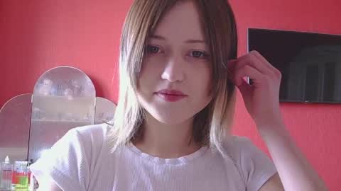 belovedmary online show from May 3, 9:45 am