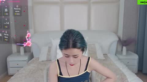 Snapshot of berniceafra chatting on September 18, 4:05 pm berniceafra online show from September 18, 4:05 pm