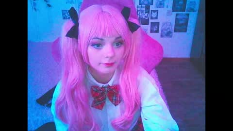 BerrieKitten online show from April 29, 9:53 pm