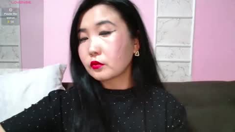 Snapshot of bet_lu chatting on October 19, 10:01 pm Bet Lu online show from October 19, 10:01 pm
