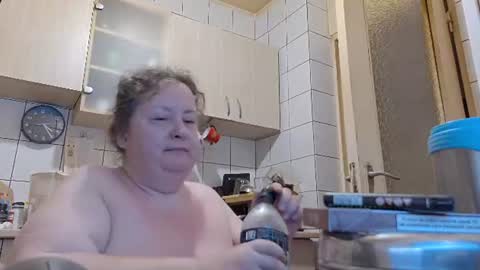 bethnorth online show from July 4, 1:23 am