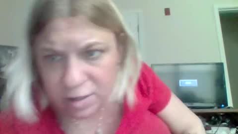 betsygore78 online show from February 11, 5:40 pm