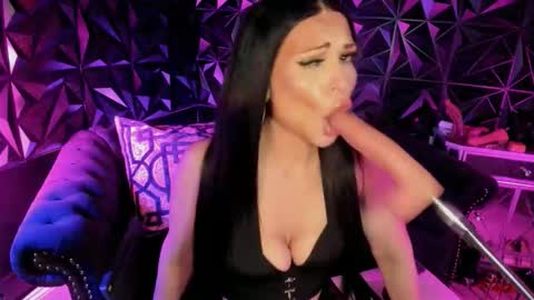 NatashaxoBangs online show from November 15, 11:11 am