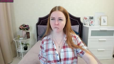 Mila Sweet online show from February 24, 4:15 am