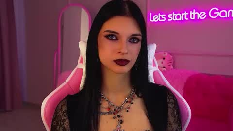 Snapshot of beverlyyork chatting on September 11, 6:36 am Beverly online show from September 11, 6:36 am