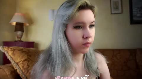 Eliz online show from July 10, 2:56 am