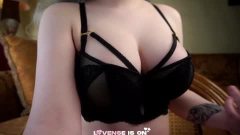 Eliz online show from July 5, 3:35 am
