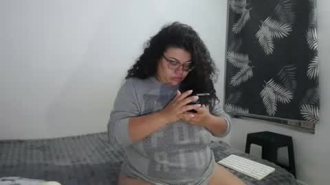 Bianca Tuesday to Sunday from 2am to 6am UTC-5 online show from August 3, 8:07 am