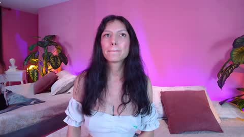 Snapshot of bianca_ks chatting on December 23, 3:07 am Bianca online show from December 23, 3:07 am