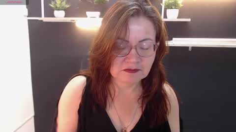 bianca_velvet online show from May 2, 2:09 pm
