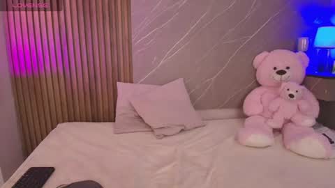 biancaa__18 online show from July 18, 7:38 pm