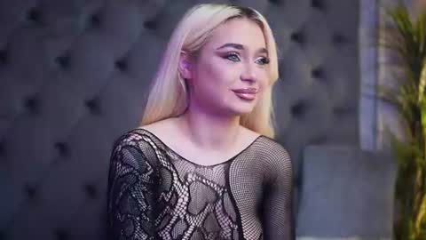  Bianka  online show from July 3, 9:21 pm