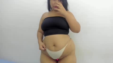 Snapshot of big_ass_18x chatting on September 20, 12:47 pm big_ass_18x online show from September 20, 12:47 pm