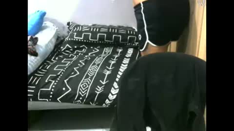 Snapshot of bigboobslyn chatting on October 4, 7:36 am bigboobslyn online show from October 4, 7:36 am