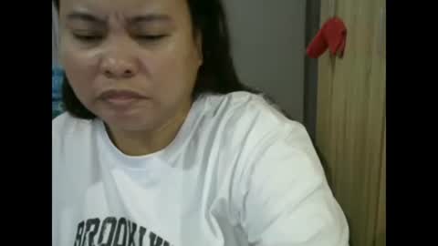 Snapshot of bigboobslyn chatting on September 25, 8:46 am bigboobslyn online show from September 25, 8:46 am