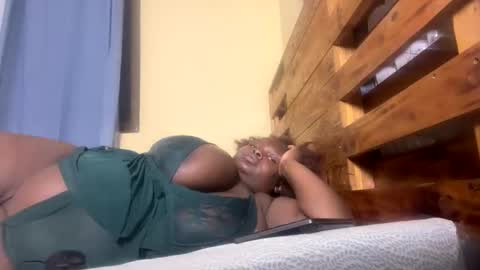 bigchocotities online show from February 12, 7:45 pm