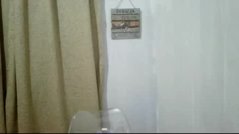 Snapshot of bingka_kaday chatting on October 14, 11:18 pm bingka_kaday online show from October 14, 11:18 pm