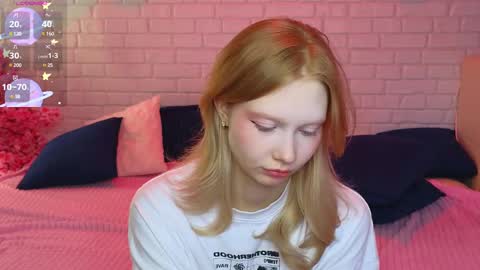 Merlizz  Ana  Emma online show from March 11, 3:58 am