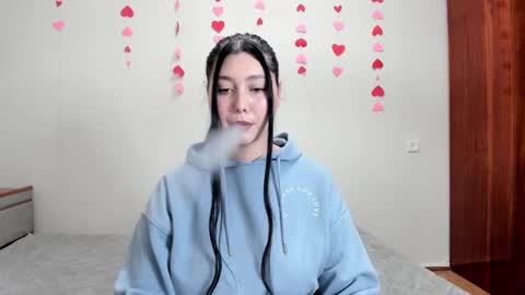 Snapshot of black_berry_bla_ck chatting on February 24, 12:35 pm black_berry_bla_ck online show from February 24, 12:35 pm