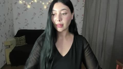 Snapshot of black_berry_bla_ck chatting on September 24, 12:15 pm black_berry_bla_ck online show from September 24, 12:15 pm