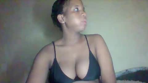 Blackqueen online show from April 22, 11:40 am