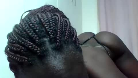 Blackmela online show from March 12, 7:27 pm