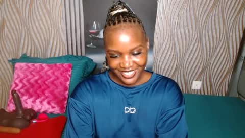 Smiley sylivia online show from June 13, 12:41 am